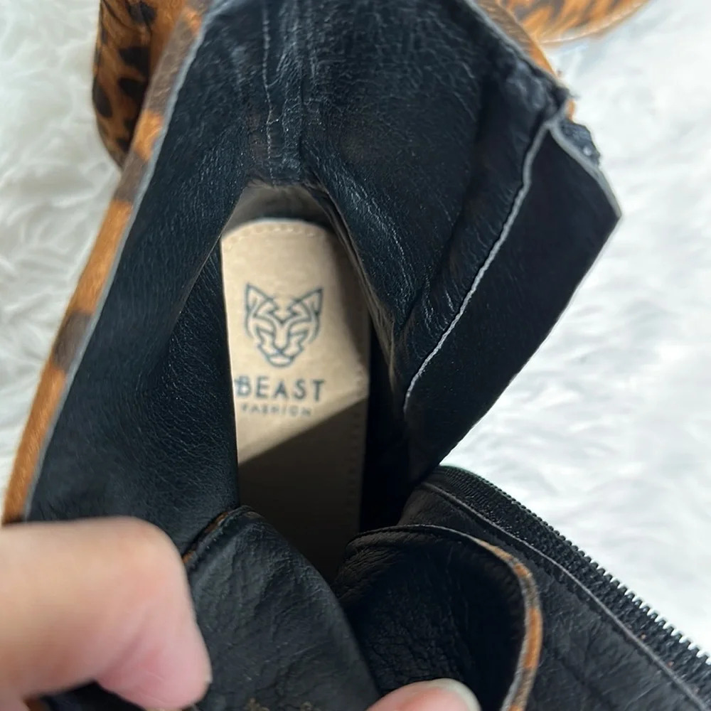 Beast Fashion Leopard Booties - Picture 7 of 8
